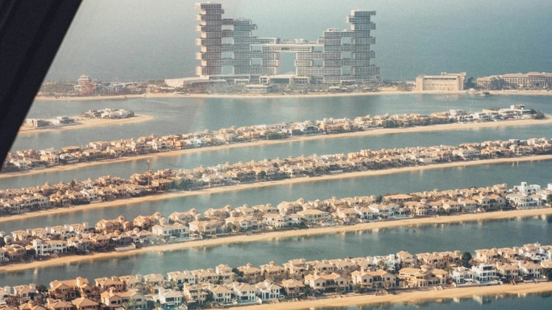 Palm Jumeirah vs. Dubai Hills Estate: Where Should HNWIs Invest in 2026?