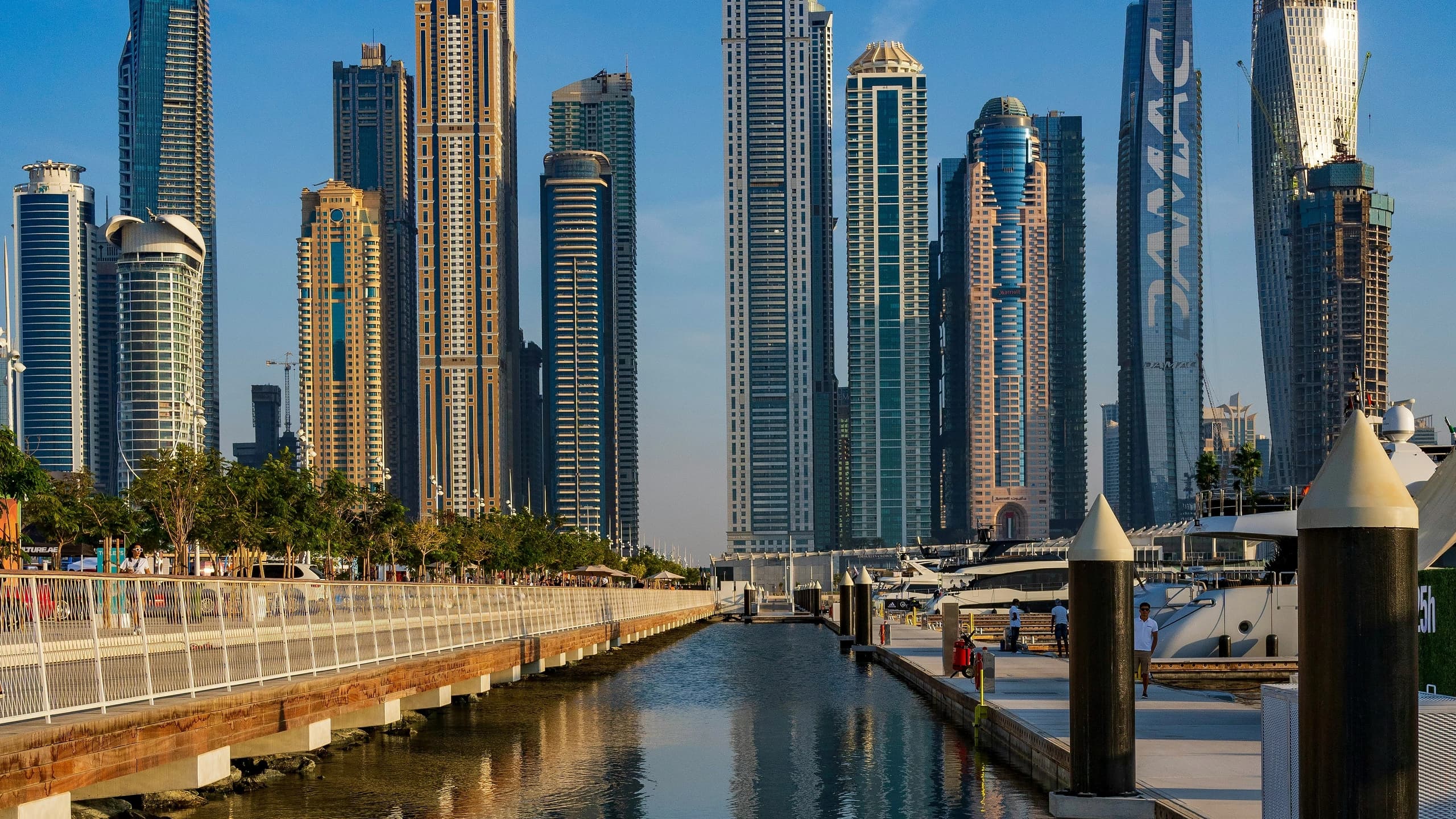 Downtown Dubai Penthouses: Capitalizing on Architectural Scarcity